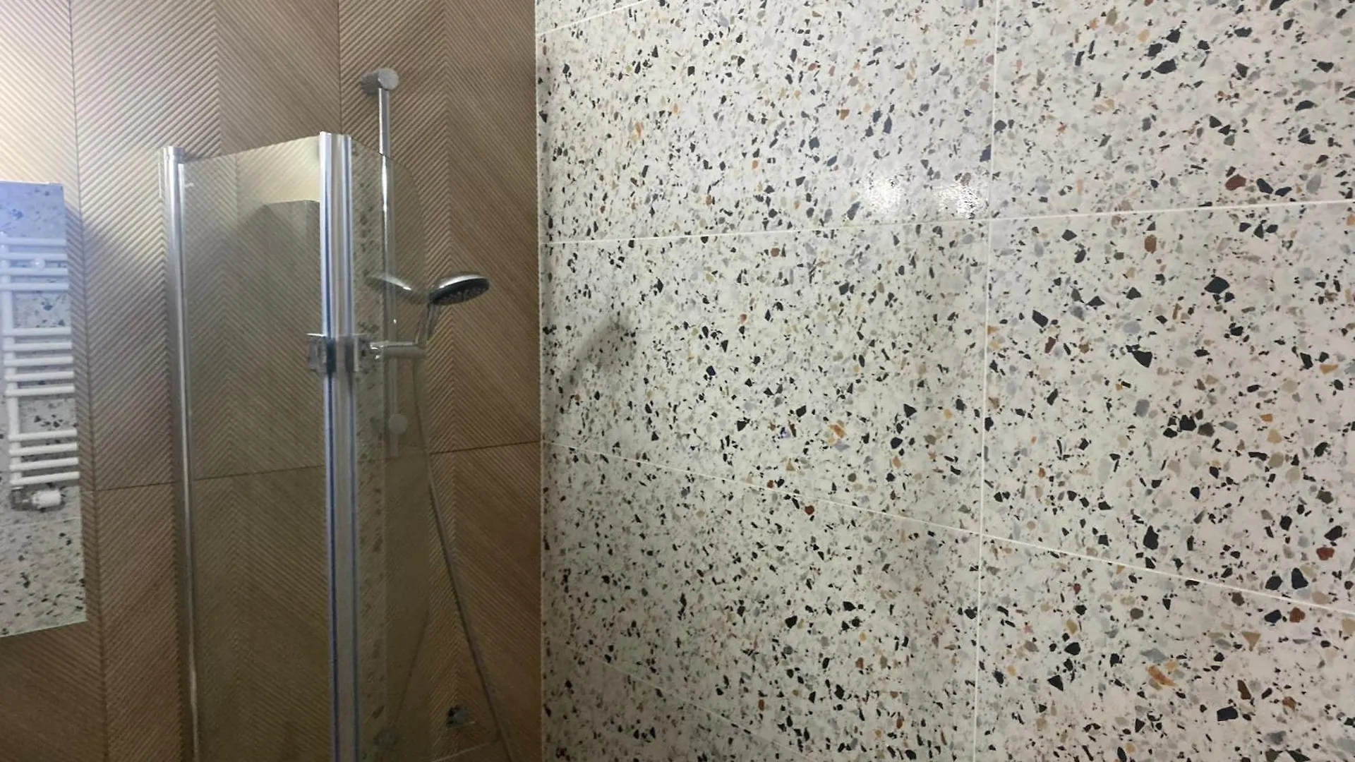 Workation Centre Airport Boutique Designer Bath, 3-4 Days Best Offer, Kitchen, Balkony, Aircon Warszawa 0*,